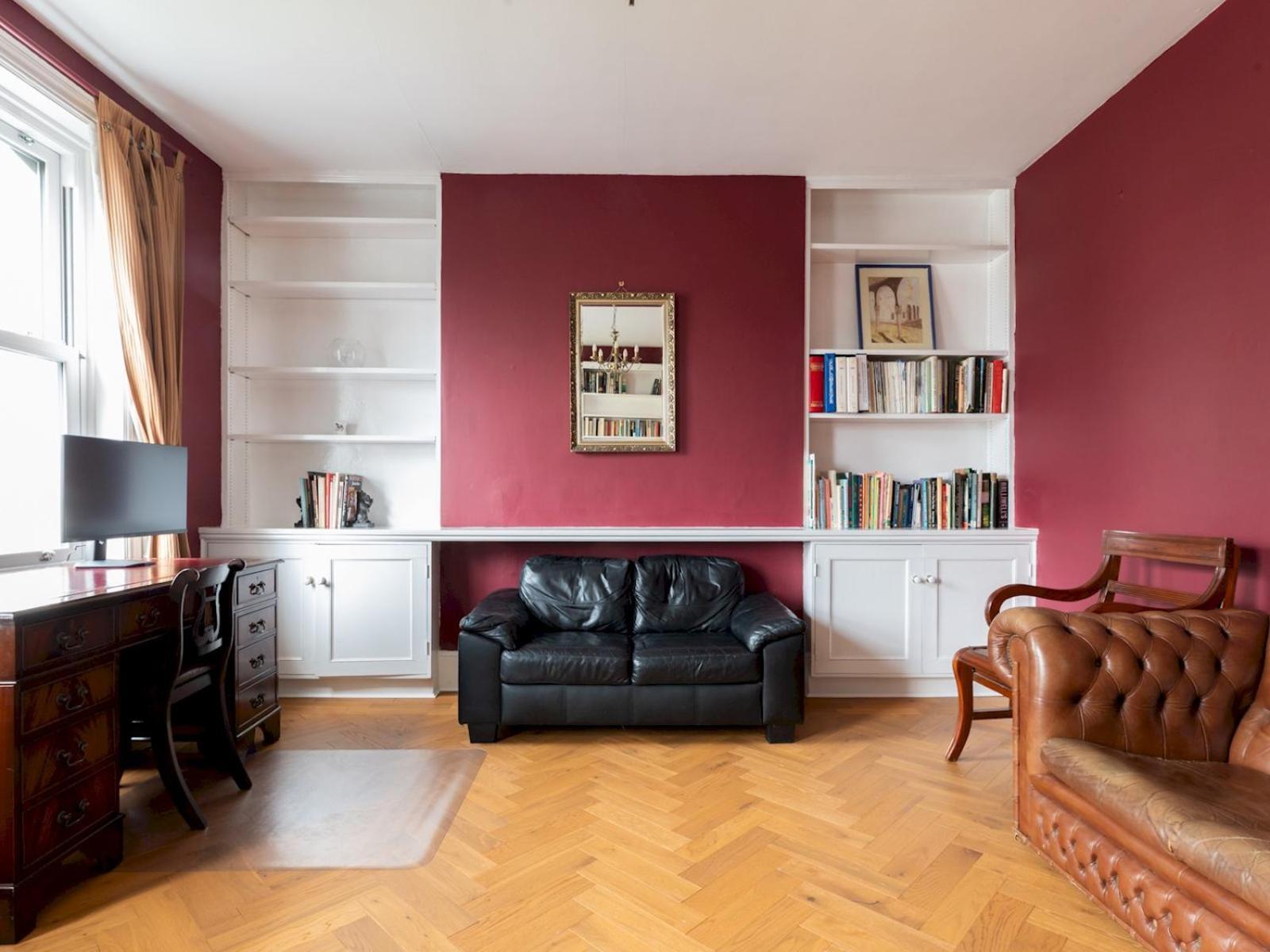 Ferienhaus Pass The Keys Elegant 4br House Parking Garden Library